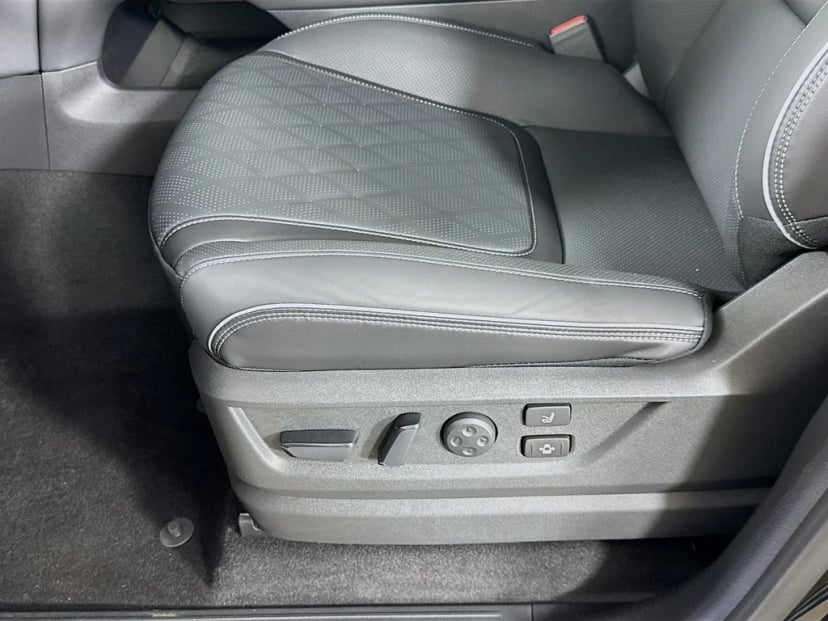 2026 INFINITI QX80 - Image 23