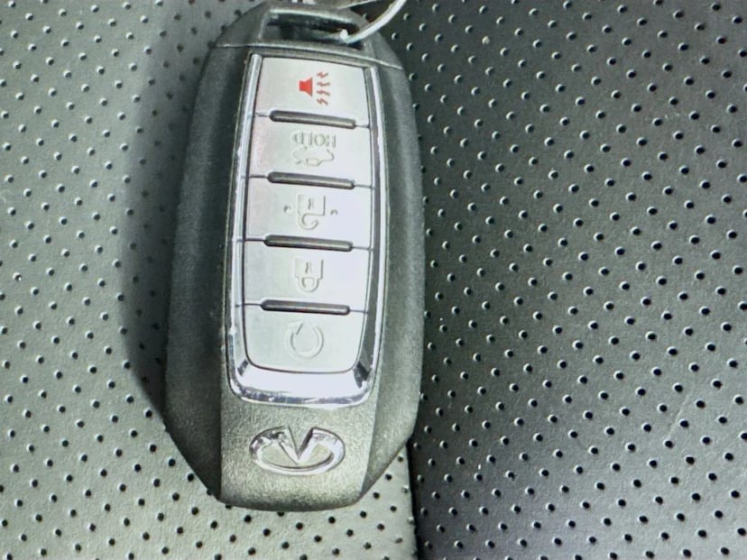 2021 INFINITI Q60 - Image 36