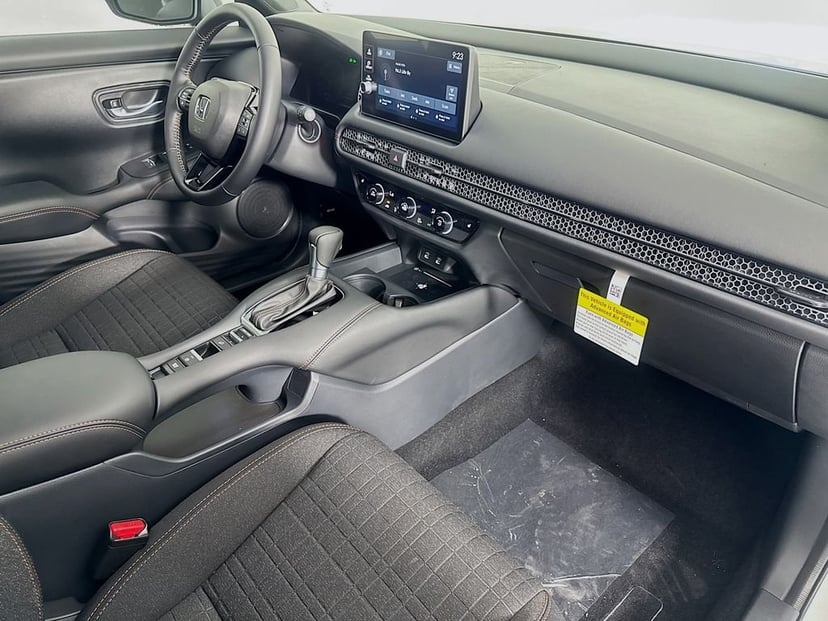 2026 Honda HR-V - Image 37