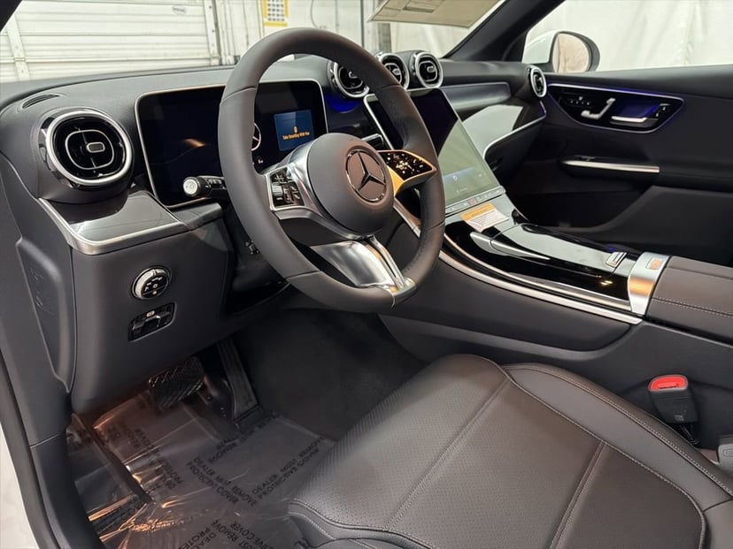 2026 Mercedes-Benz GLC - Image 46