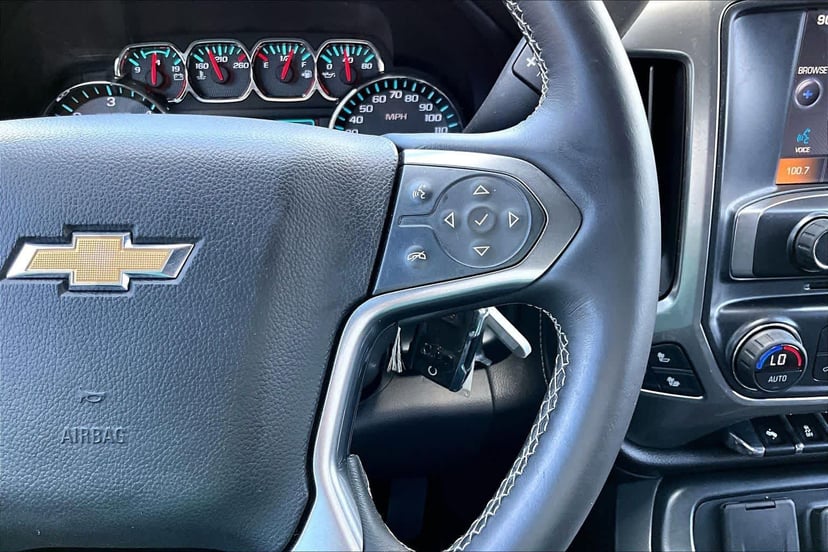 2014 Chevrolet Silverado 1500 - Image 25