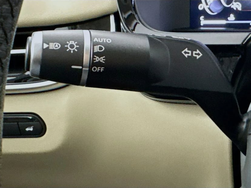 2023 INFINITI QX60 - Image 14