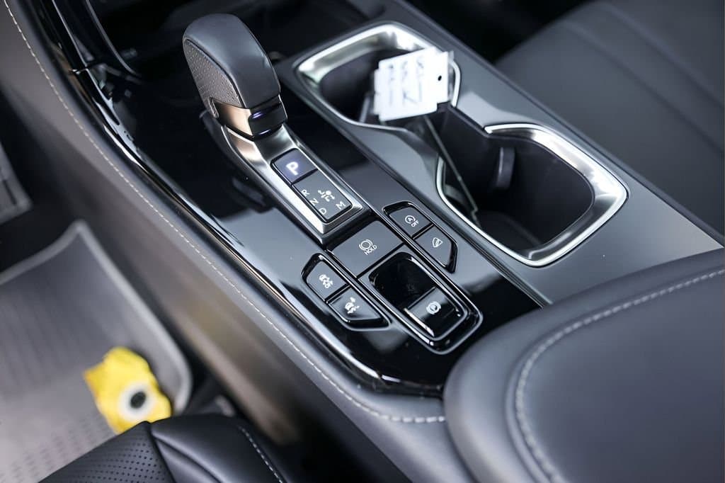 2024 Lexus NX - Image 21