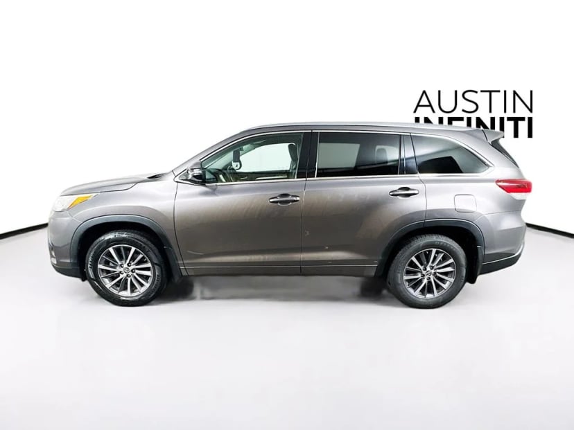 2018 Toyota Highlander - Image 4
