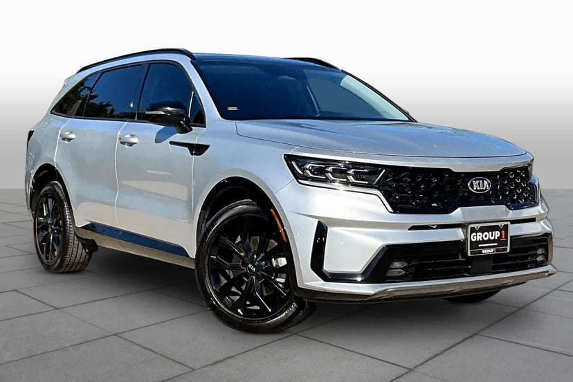 2021 Kia Sorento - Image 1
