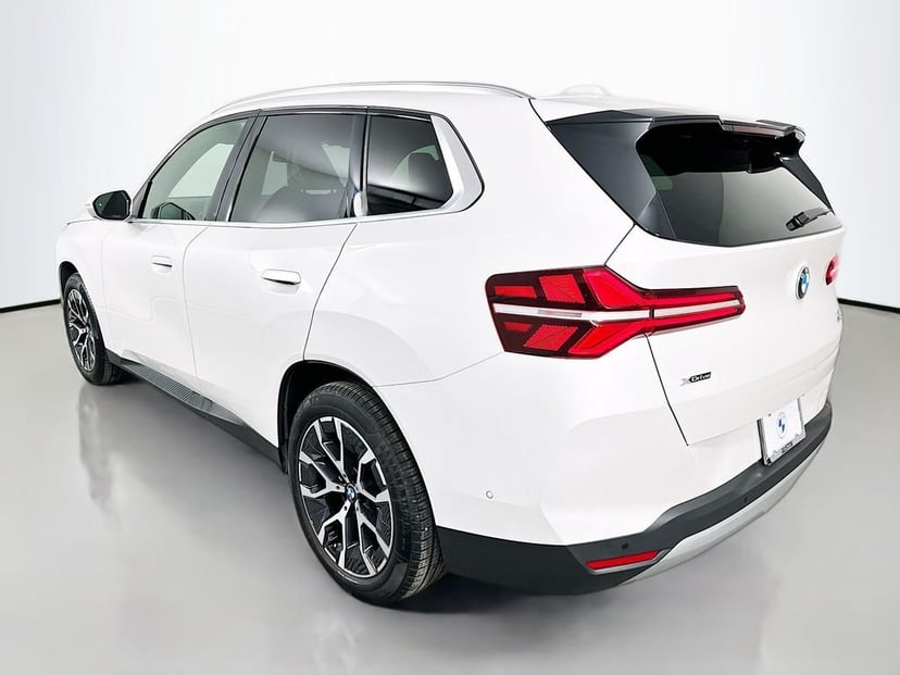 2025 BMW X3 - Image 7