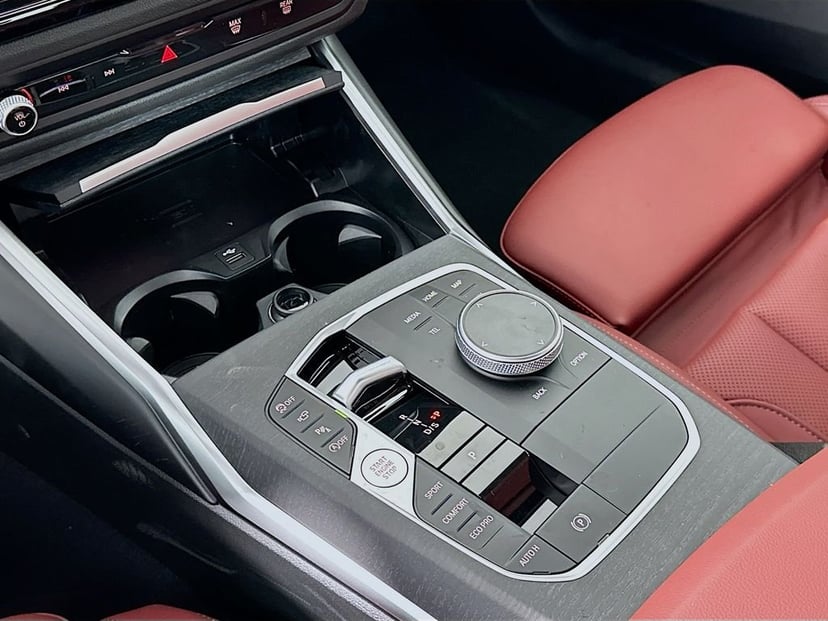 2026 BMW 3 Series - Image 15