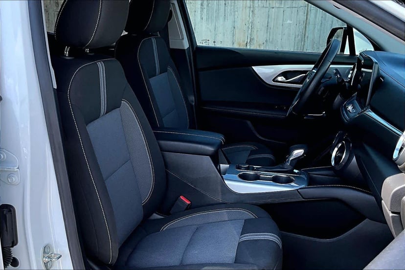 2023 Chevrolet Blazer - Image 11