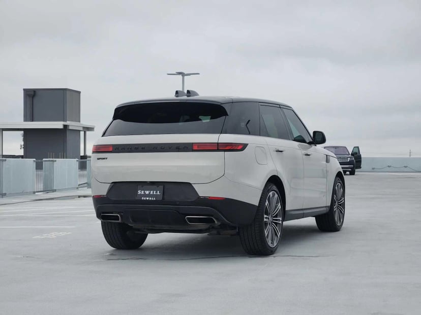2024 Land Rover Range Rover Sport - Image 5