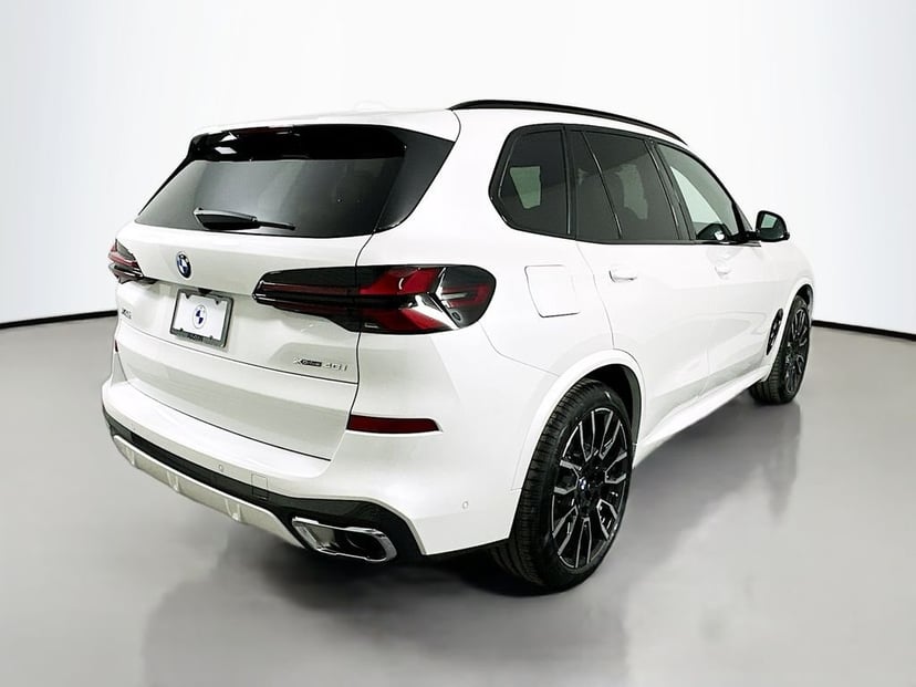 2026 BMW X5 - Image 5