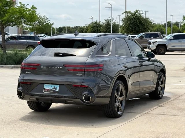 2023 Genesis GV70 - Image 4