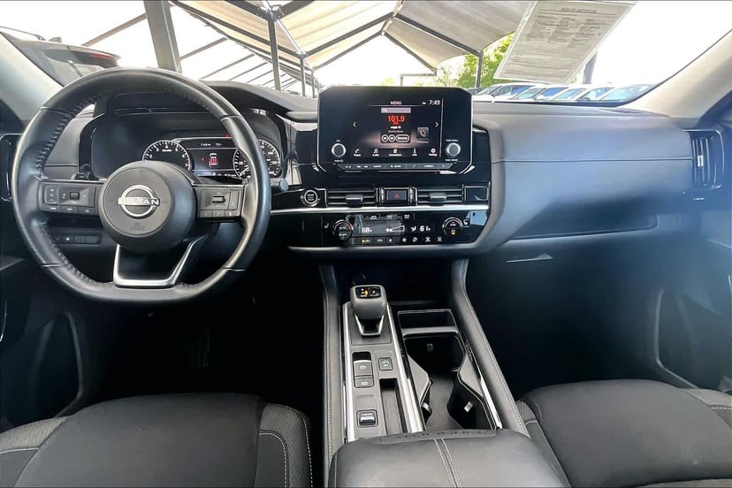 2024 Nissan Pathfinder - Image 15