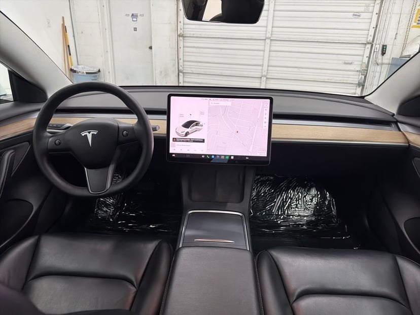2022 Tesla Model 3 - Image 18