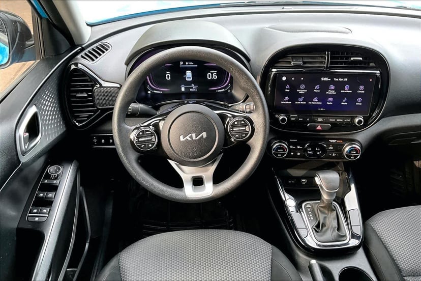2024 Kia Soul - Image 6
