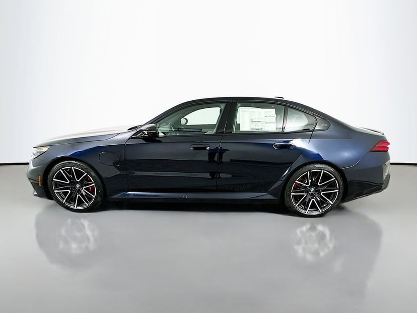 2026 BMW M5 - Image 8