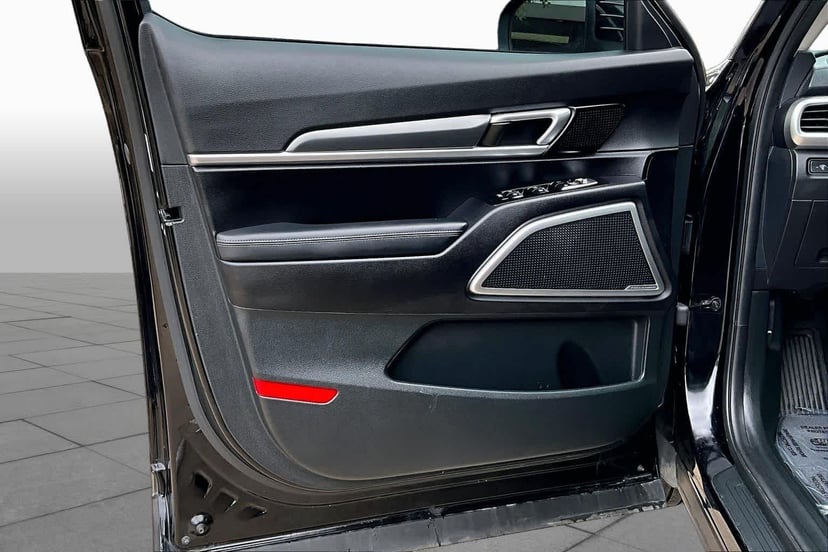 2021 Kia Telluride - Image 21