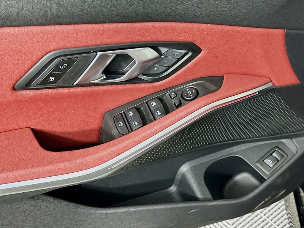 2026 BMW 3 Series - Image 20