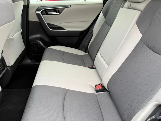 2024 Toyota RAV4 - Image 24