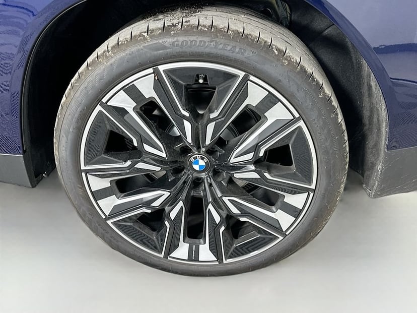 2026 BMW X3 - Image 23
