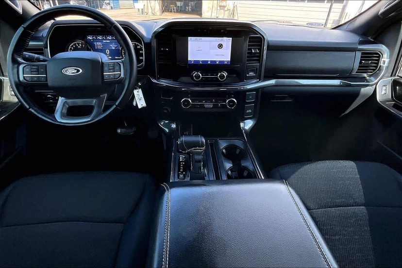 2022 Ford F-150 - Image 16