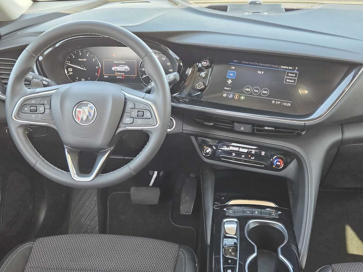 2022 Buick Envision - Image 26