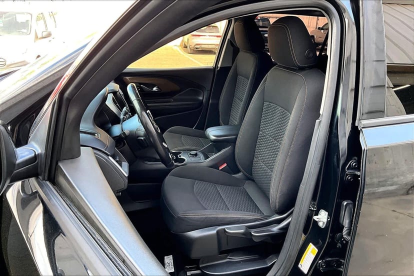 2018 GMC Terrain - Image 8