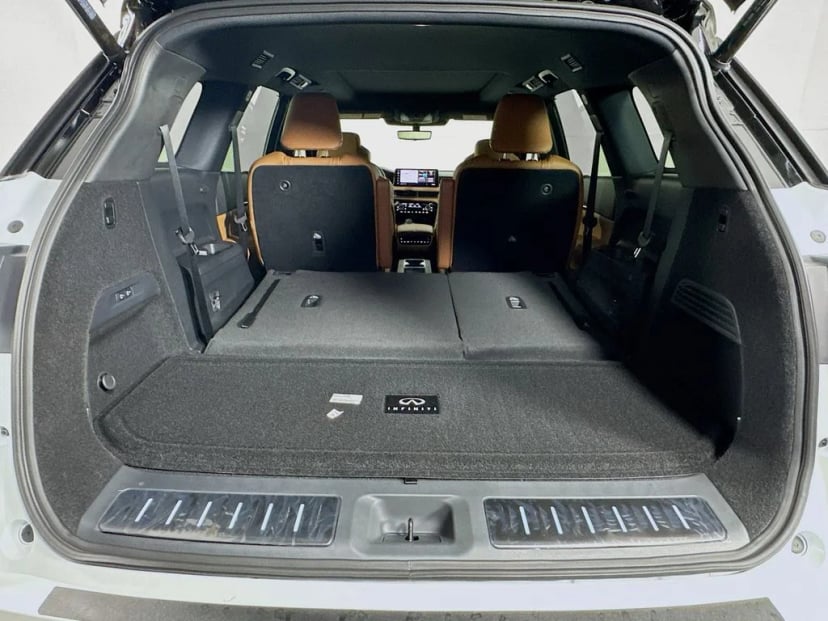 2027 INFINITI QX60 - Image 31