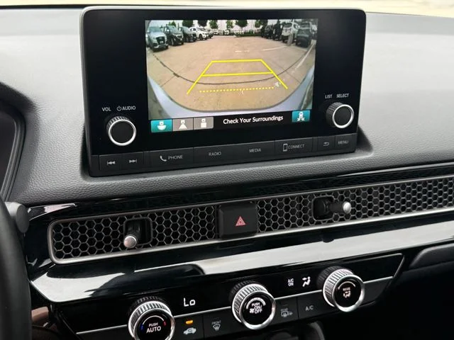 2025 Honda Civic - Image 19