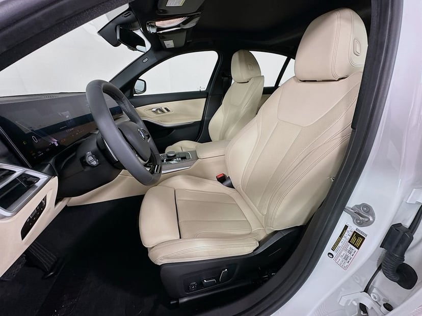 2025 BMW 3 Series - Image 20