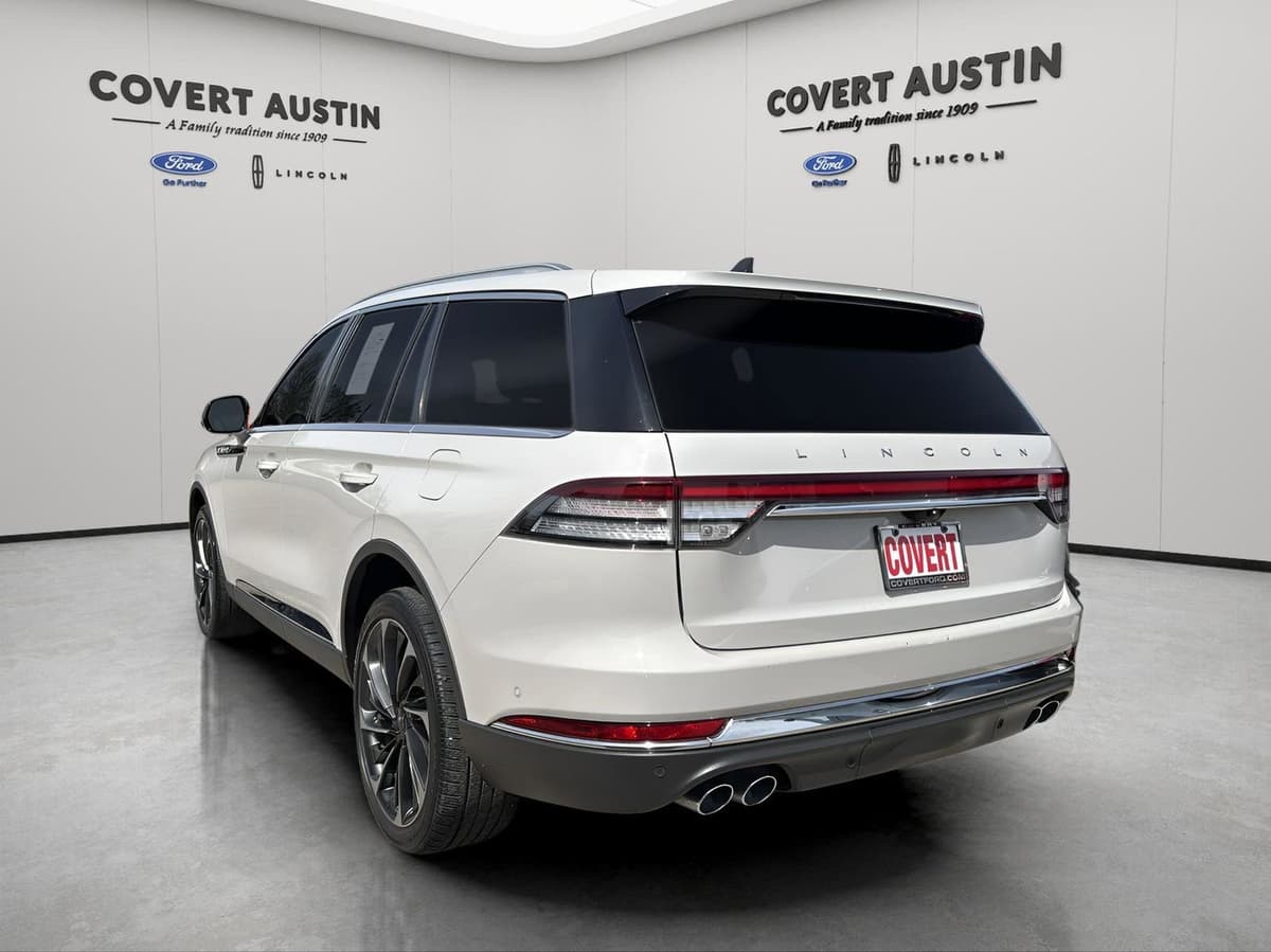 2023 Lincoln Aviator - Image 3