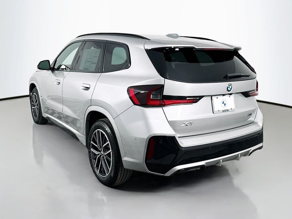 2025 BMW X1 - Image 7