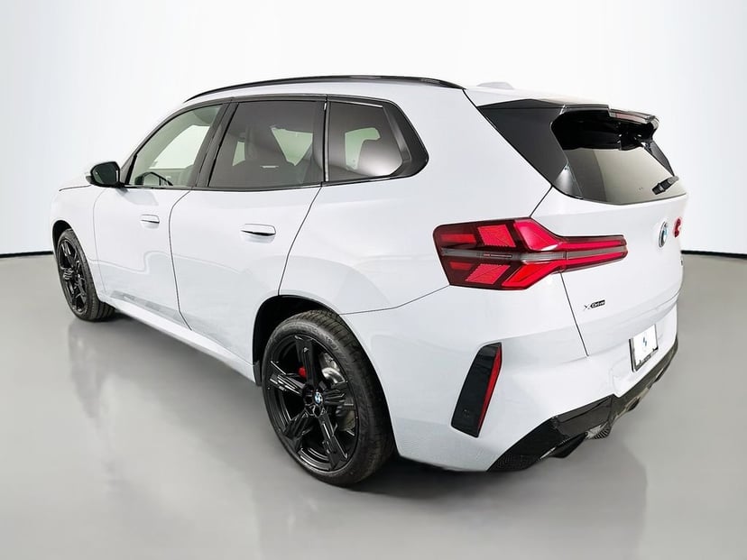 2026 BMW X3 - Image 7