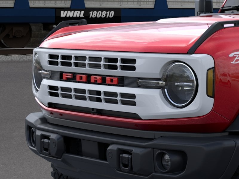 2026 Ford Bronco - Image 32