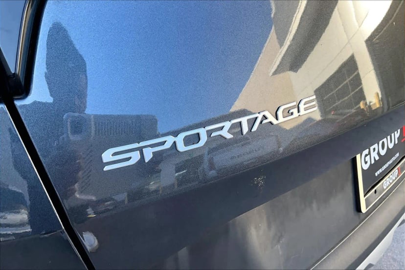 2023 Kia Sportage - Image 30
