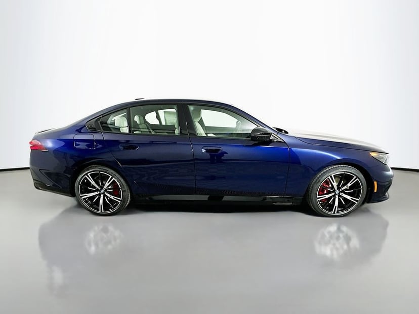 2026 BMW i5 - Image 1