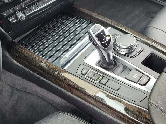 2018 BMW X5 - Image 19