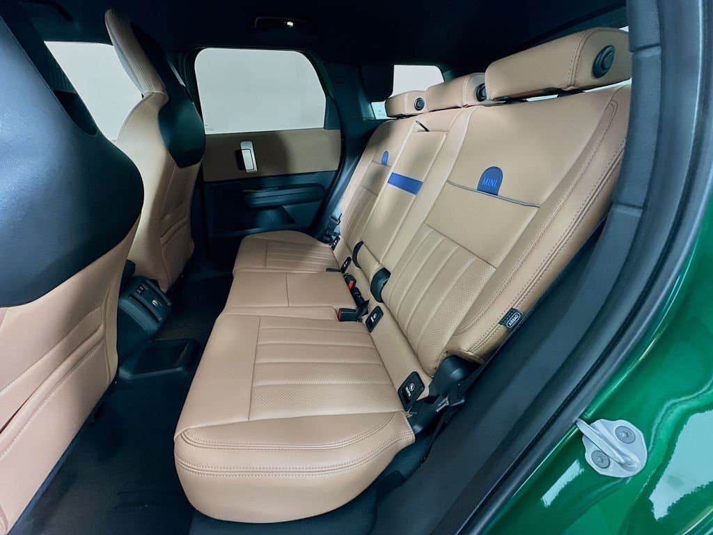 2026 MINI COUNTRYMAN - Image 18