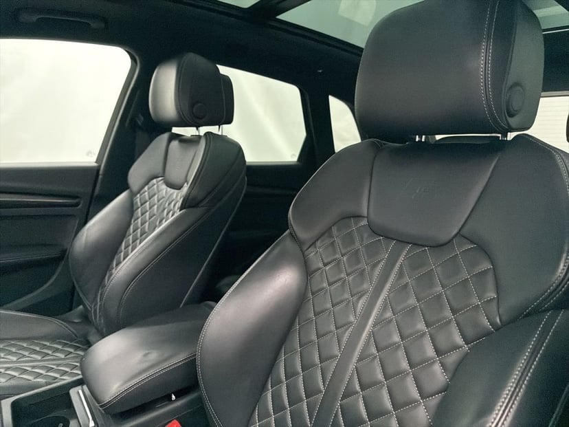 2020 Audi SQ5 - Image 13