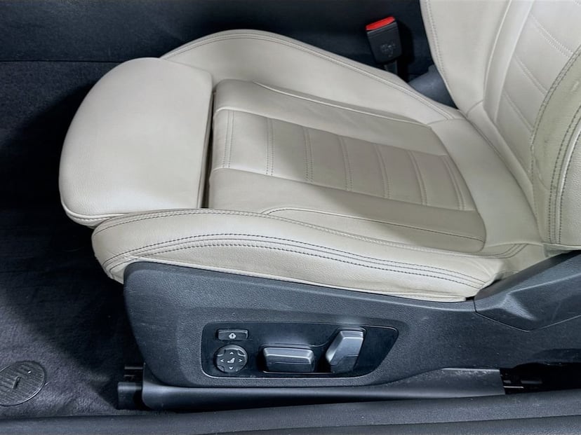 2023 BMW 4 Series - Image 20
