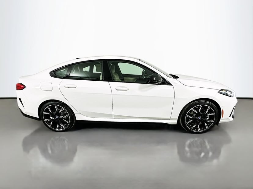2026 BMW 2 Series - Image 4