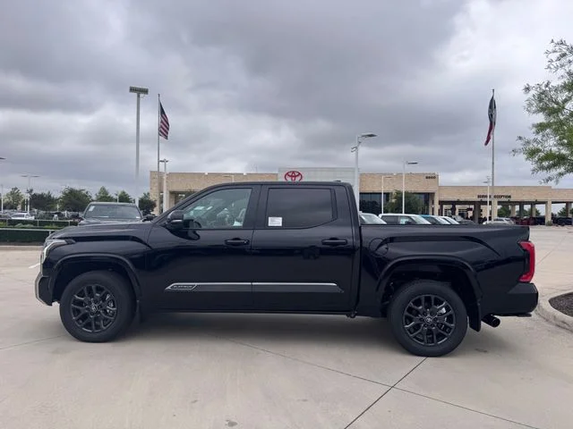2026 Toyota Tundra - Image 7