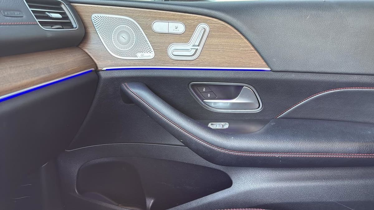 2021 Mercedes-Benz GLE - Image 24