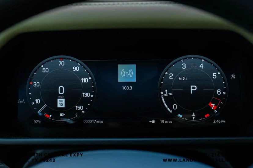 2026 Land Rover Defender 110 - Image 20