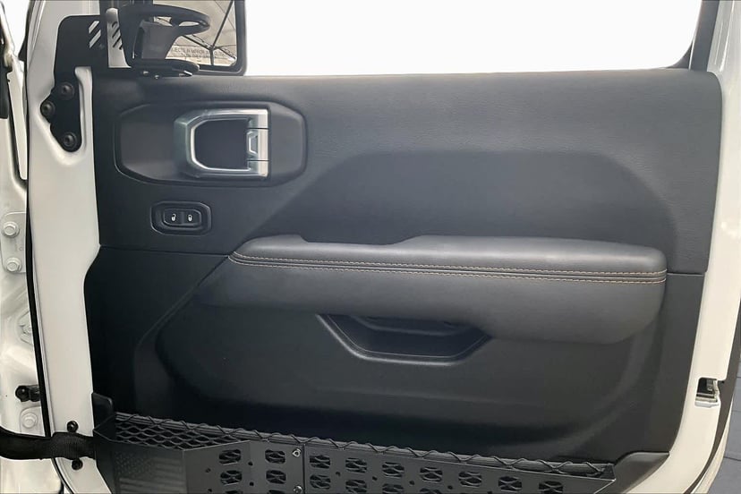 2021 Jeep Wrangler - Image 22