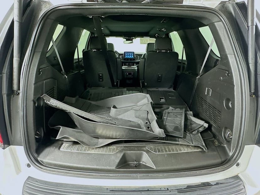 2023 Chevrolet Tahoe - Image 26