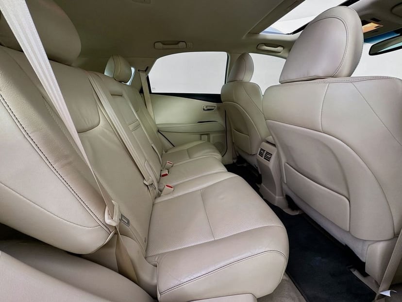 2015 Lexus RX - Image 34