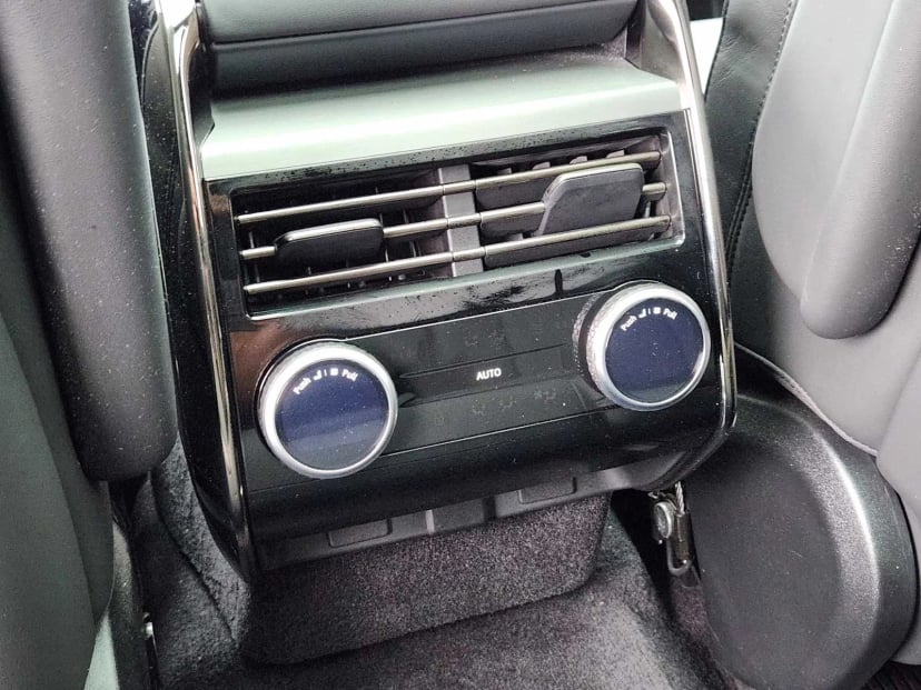 2024 Land Rover Range Rover Sport - Image 31