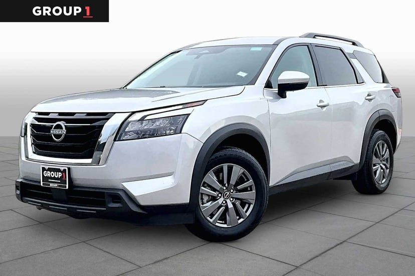 2025 Nissan Pathfinder - Image 1