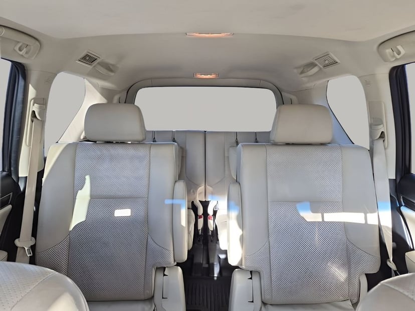 2023 Lexus GX - Image 43