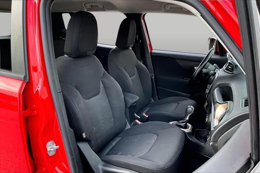 2016 Jeep Renegade - Image 9